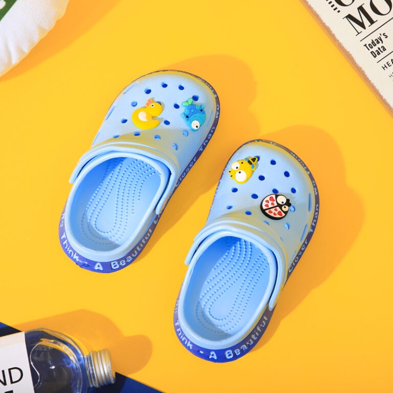 Pantoufles pour enfants antidérapants