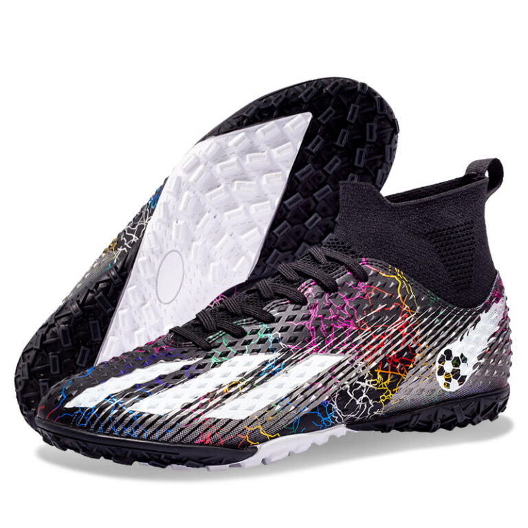 Chaussures de football montantes et respirantes
