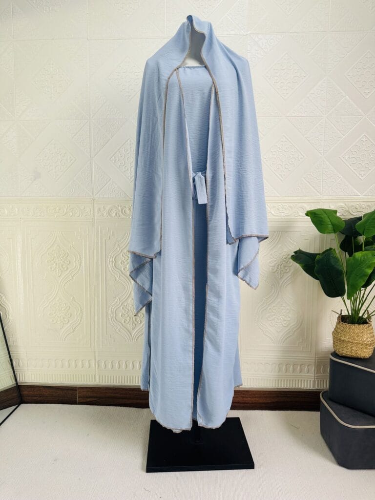 Cardigan pour femmes avec robe