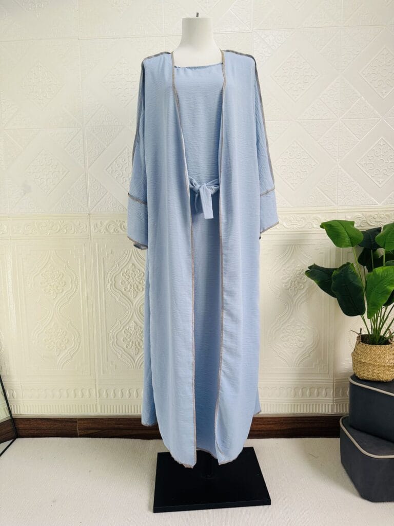 Cardigan pour femmes avec robe
