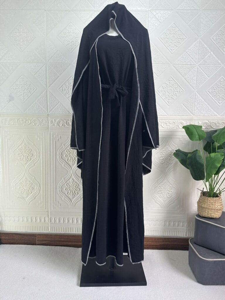 Cardigan pour femmes avec robe