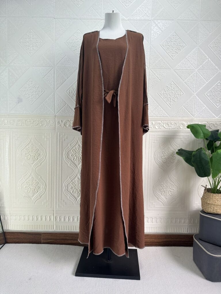Cardigan pour femmes avec robe