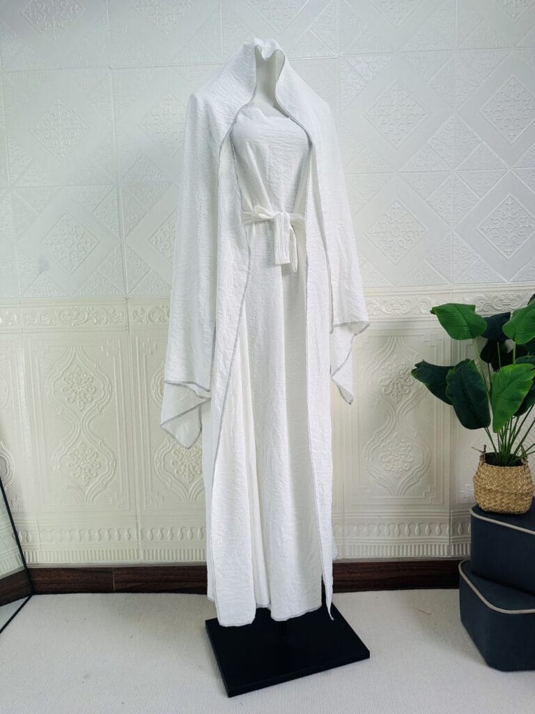 Cardigan pour femmes avec robe