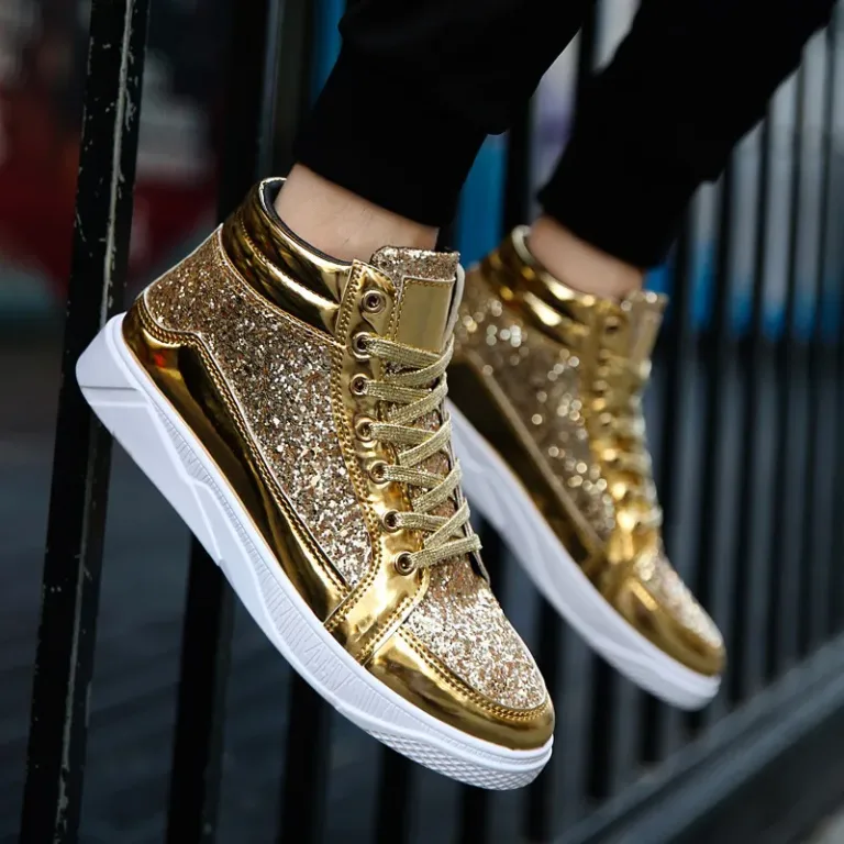 Bottes en cuir brillantes montantes décontractées