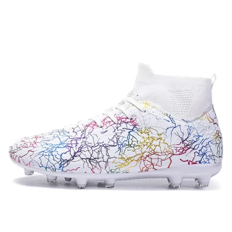 Nouvelles chaussures de football pour hommes et femmes