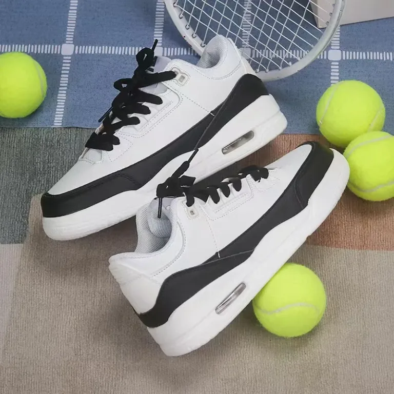 Chaussures blanches à coussin d'air
