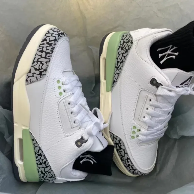 Chaussures blanches à coussin d'air