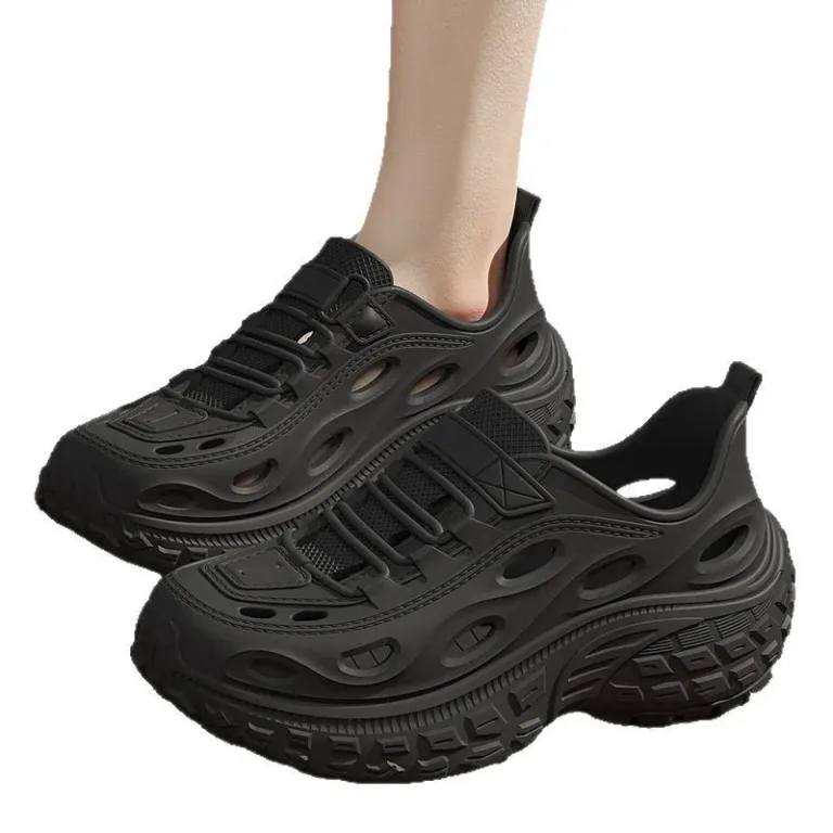Chaussures de sport EVA à trous pour hommes