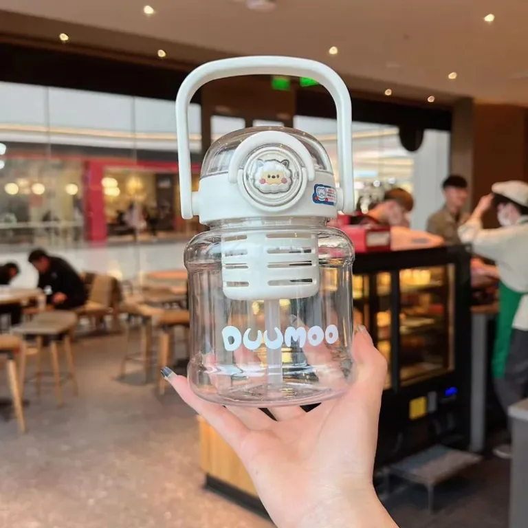 Gourde 1000ml pour femme en Cute Plastic