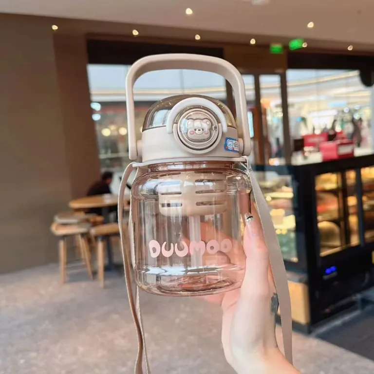 Gourde 1000ml pour femme en Cute Plastic