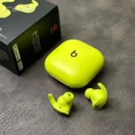Jaune